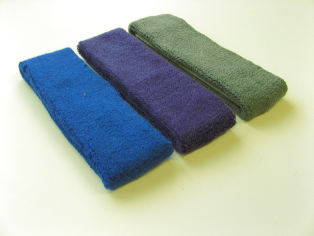 comparing sports headband sizes